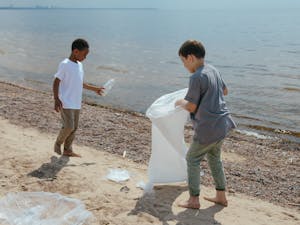 House Clearance 23 pexels photo 9034665 1